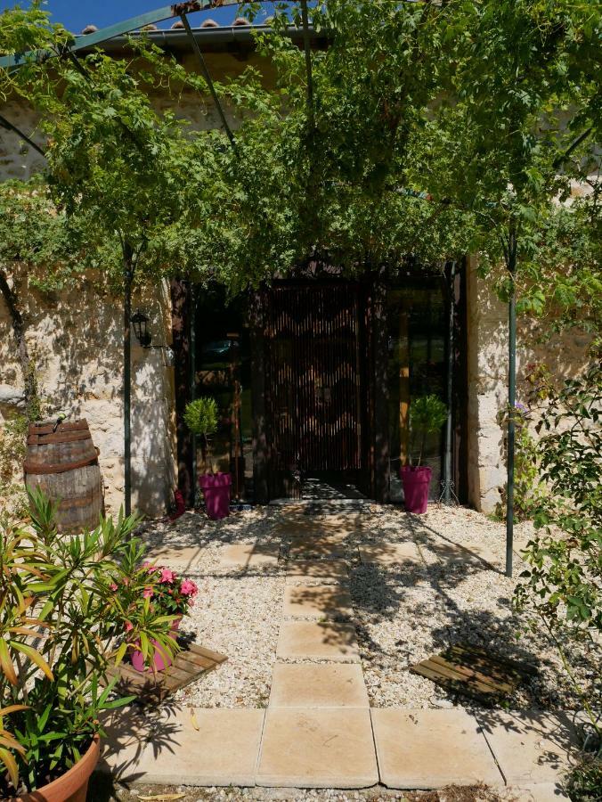 Chez Daisy Villa Montbron Luaran gambar
