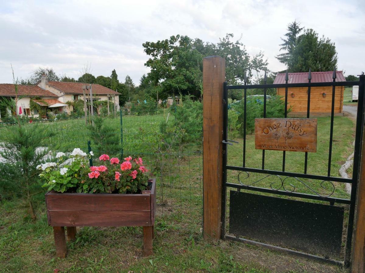 Chez Daisy Villa Montbron Luaran gambar
